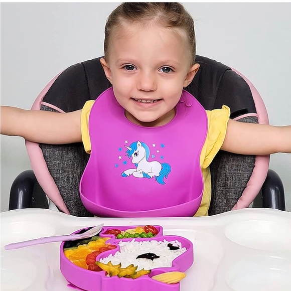 Unicorn Silicone Toddler Plate with Silicone Spoon And two baby Bibs - Picture 4 of 8